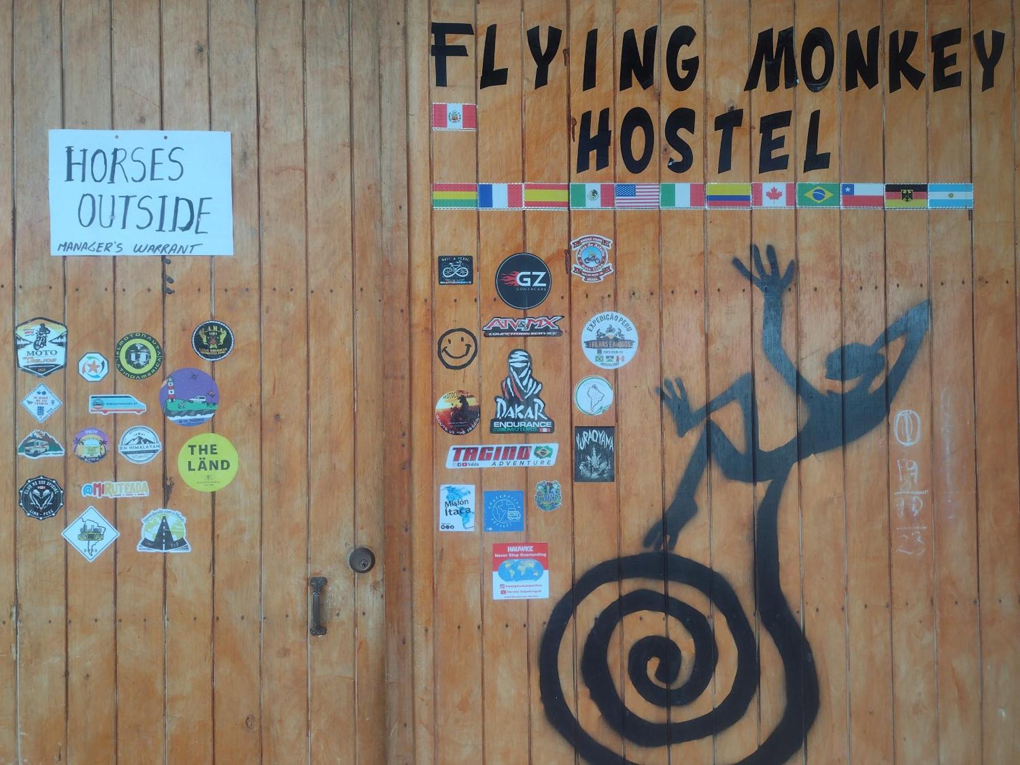 Flying Monkey Hostel 纳斯卡 外观 照片